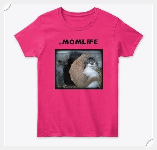 momlife cat and kittens tshirt